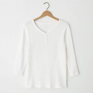 VINTAGE | White Lightweight Ribbed Sweater - P2P 20 Inches